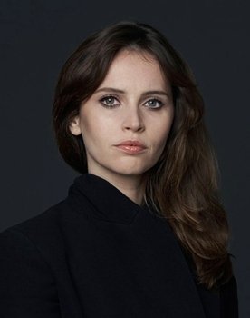 Felicity Jones Photo