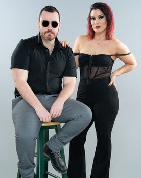 Luke Paron as Featured Extra