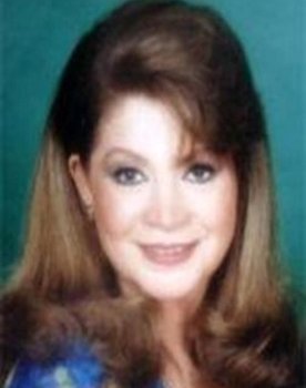 Laila Nazmy as رجاء