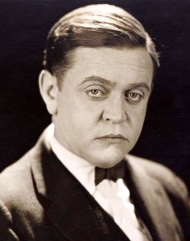 Lloyd Hamilton as Ham