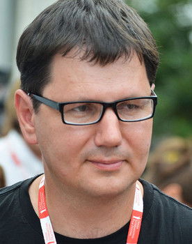 Serhiy Mykhalchuk as Self