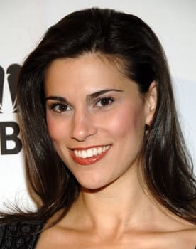 Milena Govich as Maxine