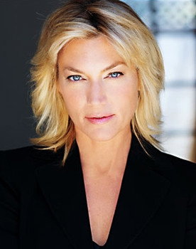 Donna W. Scott as Stacy