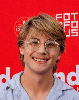 Kam Smith as Eli