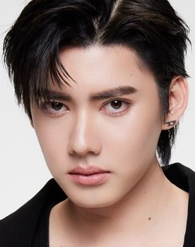 Supakorn Saokhor as Sonic