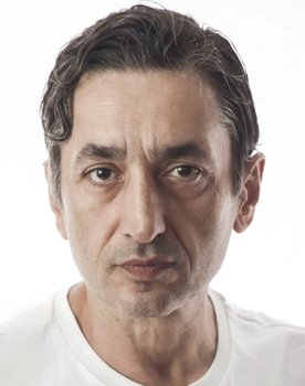 Tarhan Karagöz