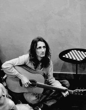 Mathias Durand as Guitar, voice and hydrophone