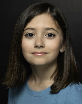 Audrey Wolff as Louisa