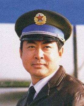 梁振亚