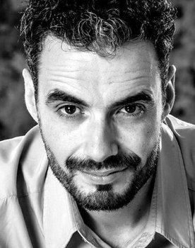 Javier Gómez Santander as Self