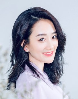Elaine Cai