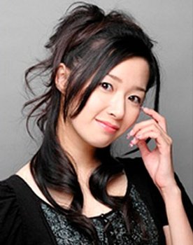 Rie Tanaka Photo