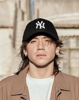 Paulo Londra as Himself