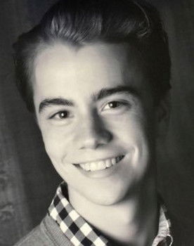 Devon McDowell as Dino