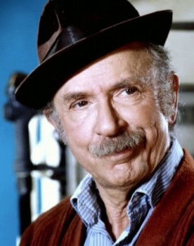 Jack Albertson