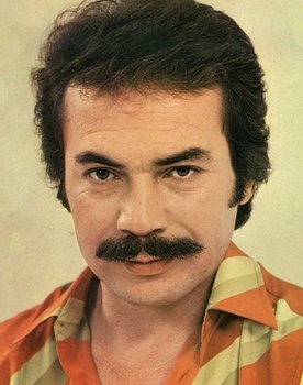 Orhan Gencebay as 