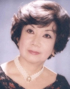 Thanh Thanh Hoa as Mrs. Hương