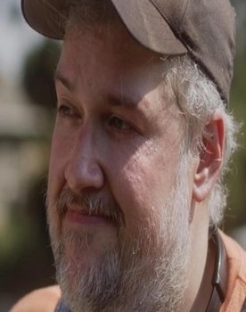 Shawn Allen Robinson as Father