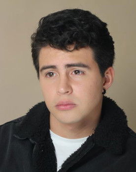 Jacobo Millan as Antonio