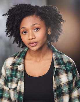 Kiana Nicole Washington as JoAna Gregory