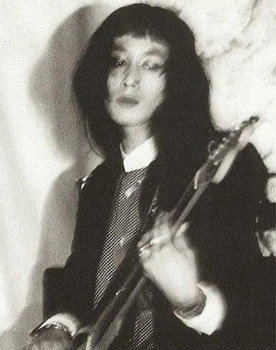 Takashi Mizutani as 