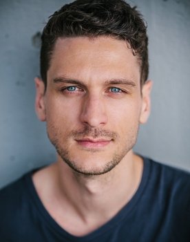 Steen Raskopoulos
