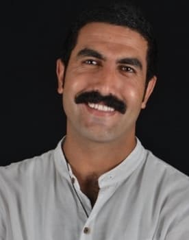 Suat Usta