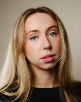 Annabelle Stewart