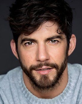 Pierre-Yves Cardinal as Jean Béliveau