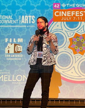 Mateo Vargas as Protagonist