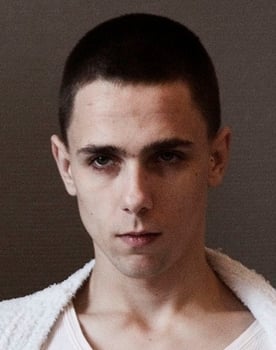 Frederik Christian Johansen as Mikkel