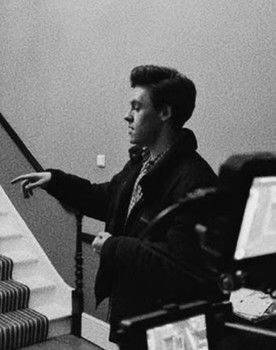 Joe J. Walker as Jonathan Harrington