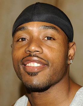 Tyrin Turner as Reggie