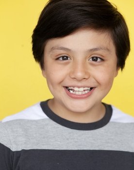 Claudio Fabian Contreras as Max