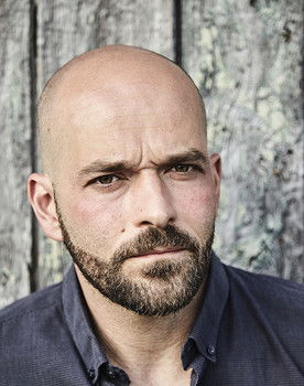 Cristiano Caldironi as Angelo Santini