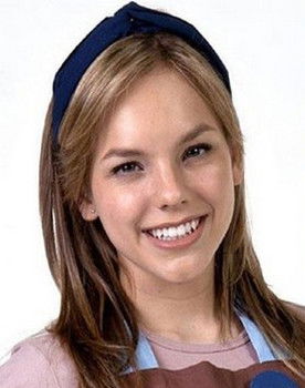 Letícia Navas as Clarita