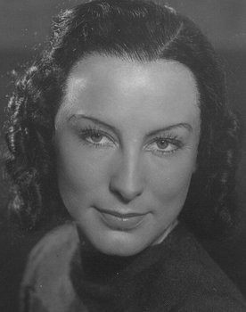 Ruth Wolfsperger as 
