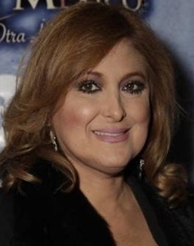 Rosita Pelayo as 
