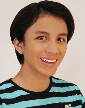Diego Enrique Hernández as Crico