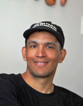 Stenio Freitas as Convidado