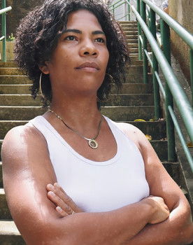 Jéssica Borges as Lúcia