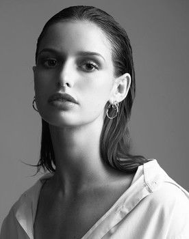 Iris Jodorowsky as Laétitia