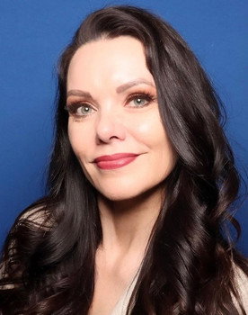 Robin Thompson as Realtor Aurora