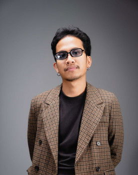 อรรถกรณ์ วัฒนกูล as TAE