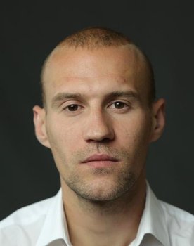 Ilya Fomenko as Мурат