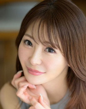 小沢菜穂