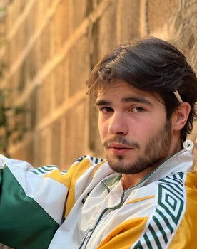 Aram Bakhchinyan as Aram