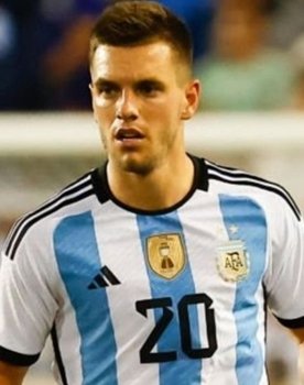 Giovani Lo Celso as Self