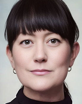Sally Jones as Maggie Cole