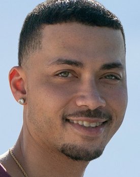 Quentin Lawrence as Self - Tempter